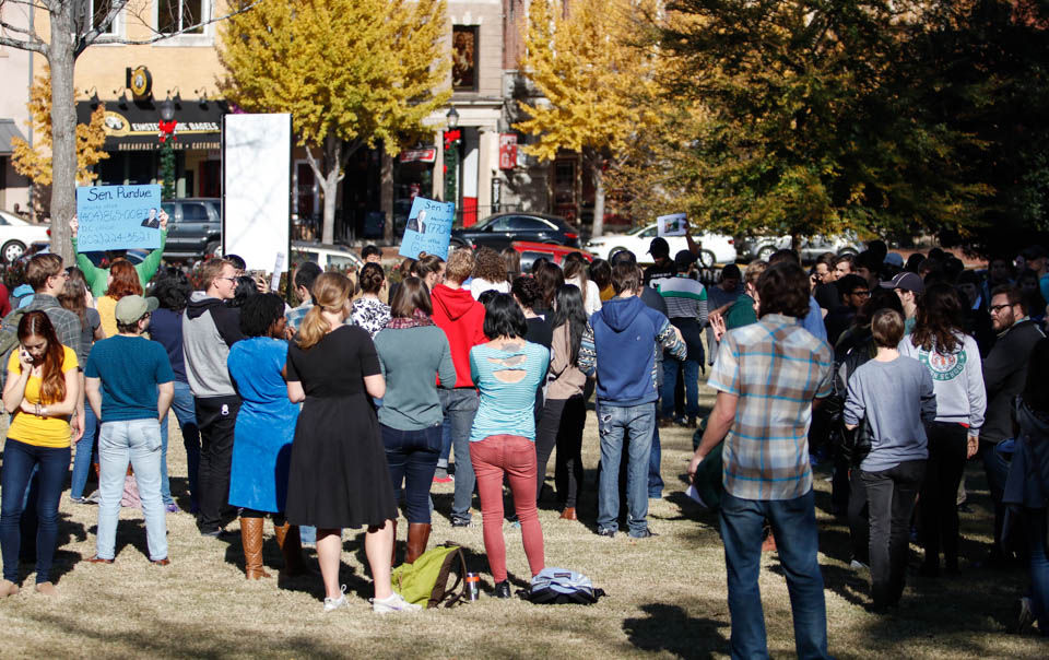 171129_kar_grad protest_0015.jpg